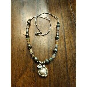 VTG Southwest MOP Bird Heart Fetish Beaded Liquid silver necklace 18"